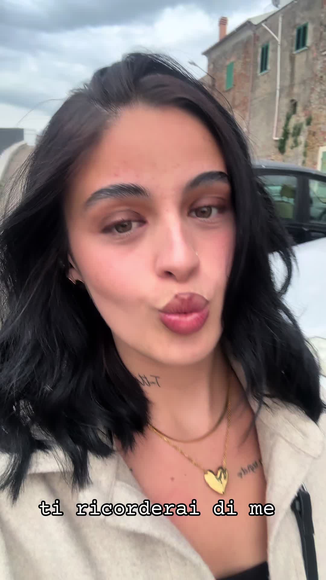 @aurora_aurora