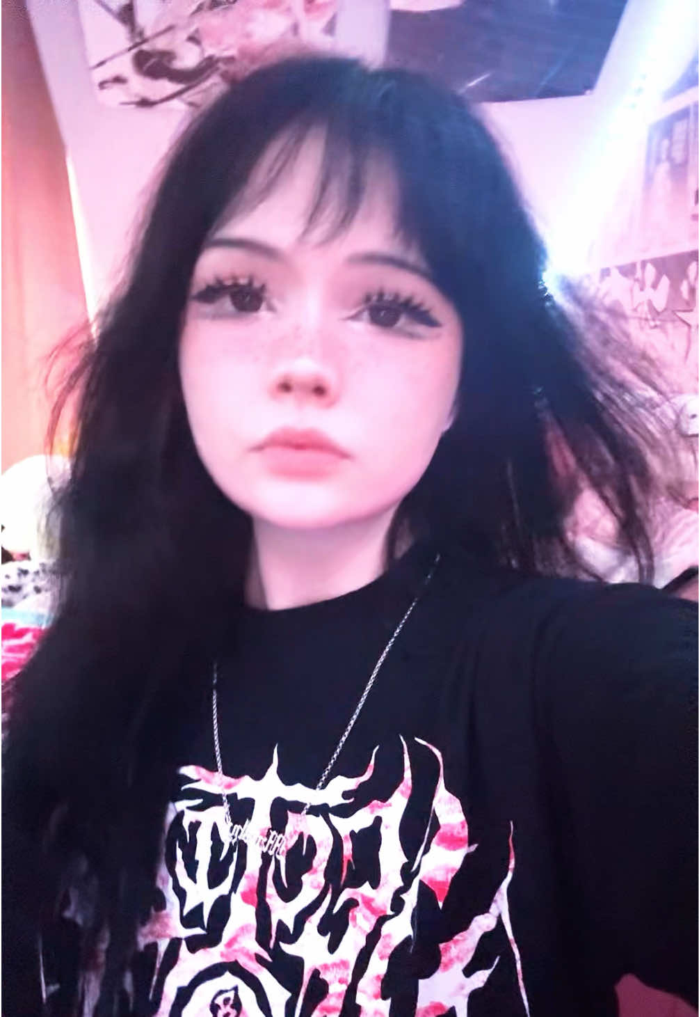@twitch.tv/milkienyan