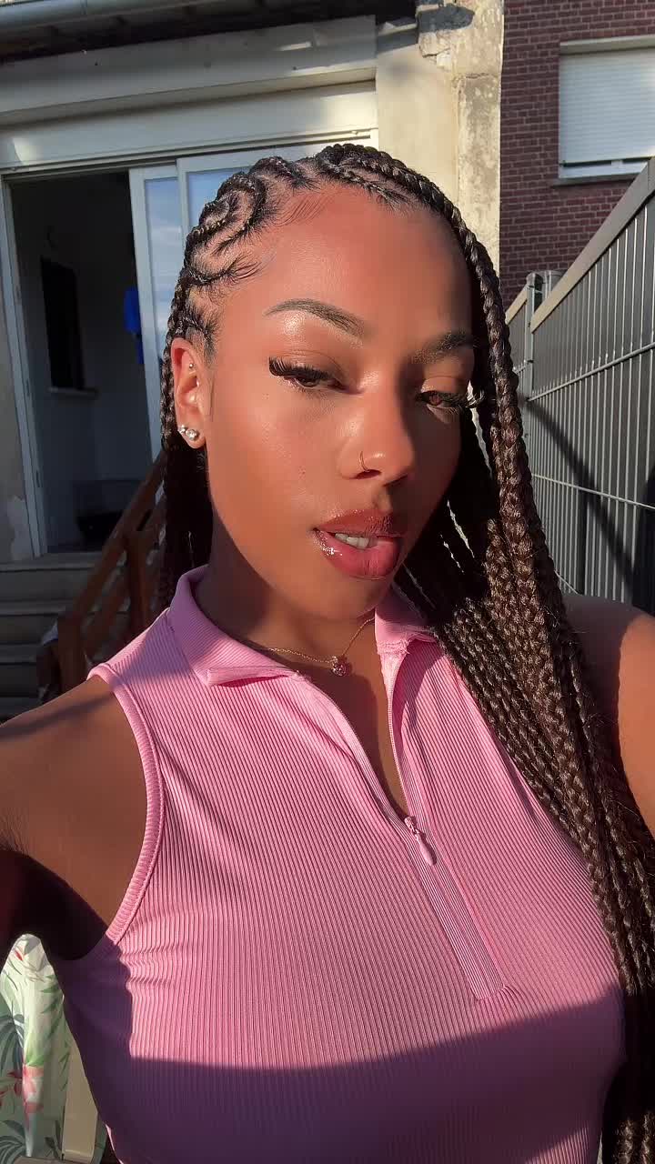 @Naomie