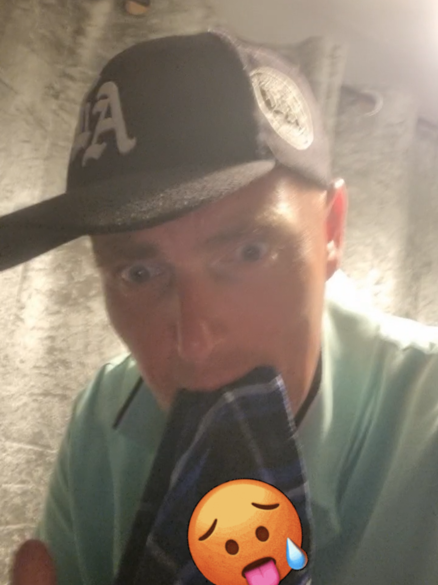 @Genuineseansaundersworld