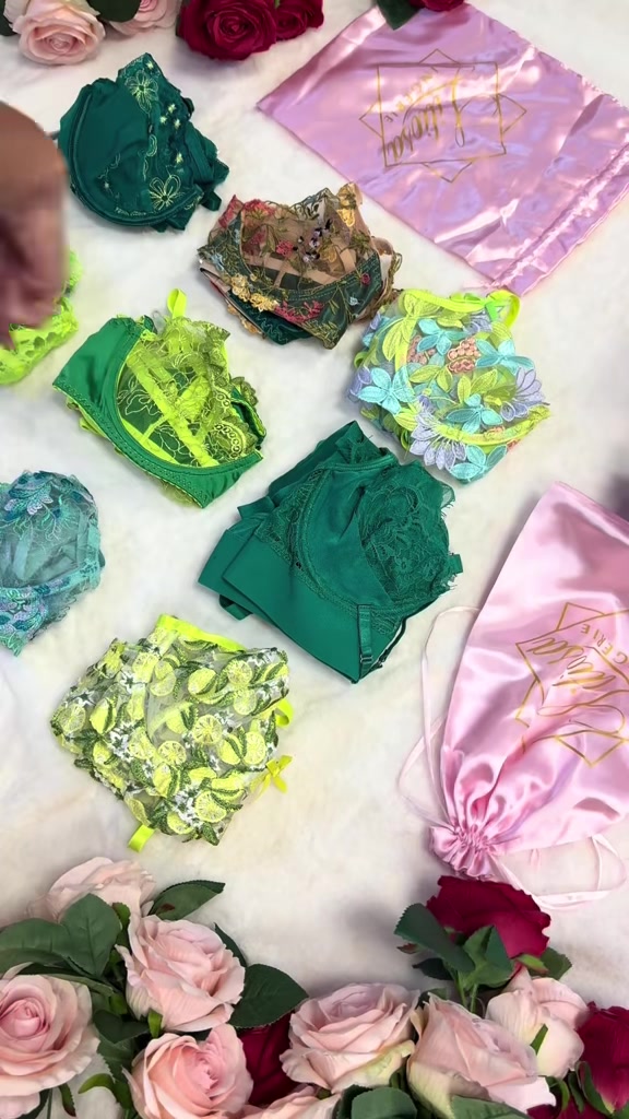 @Liliosa Lingerie