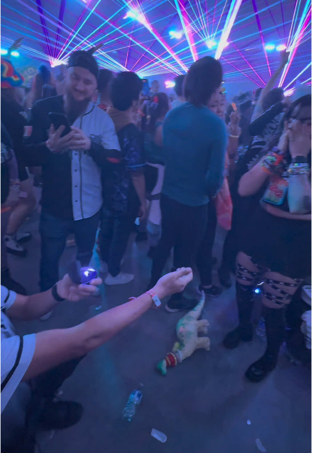 @AZ Rave Mom & Dad ๐๐ป๐บ๐ป๐ชฉ