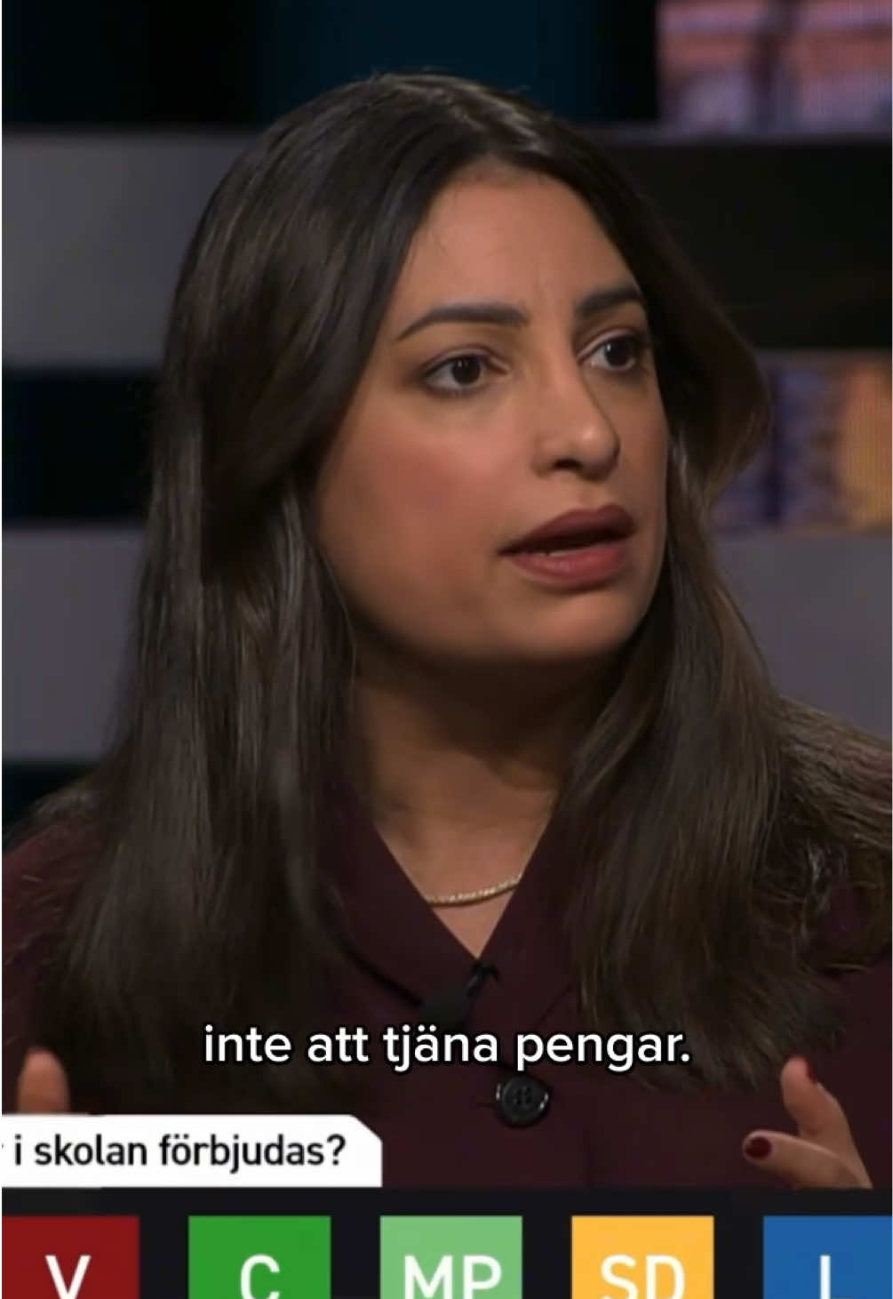 @Nooshi Dadgostar