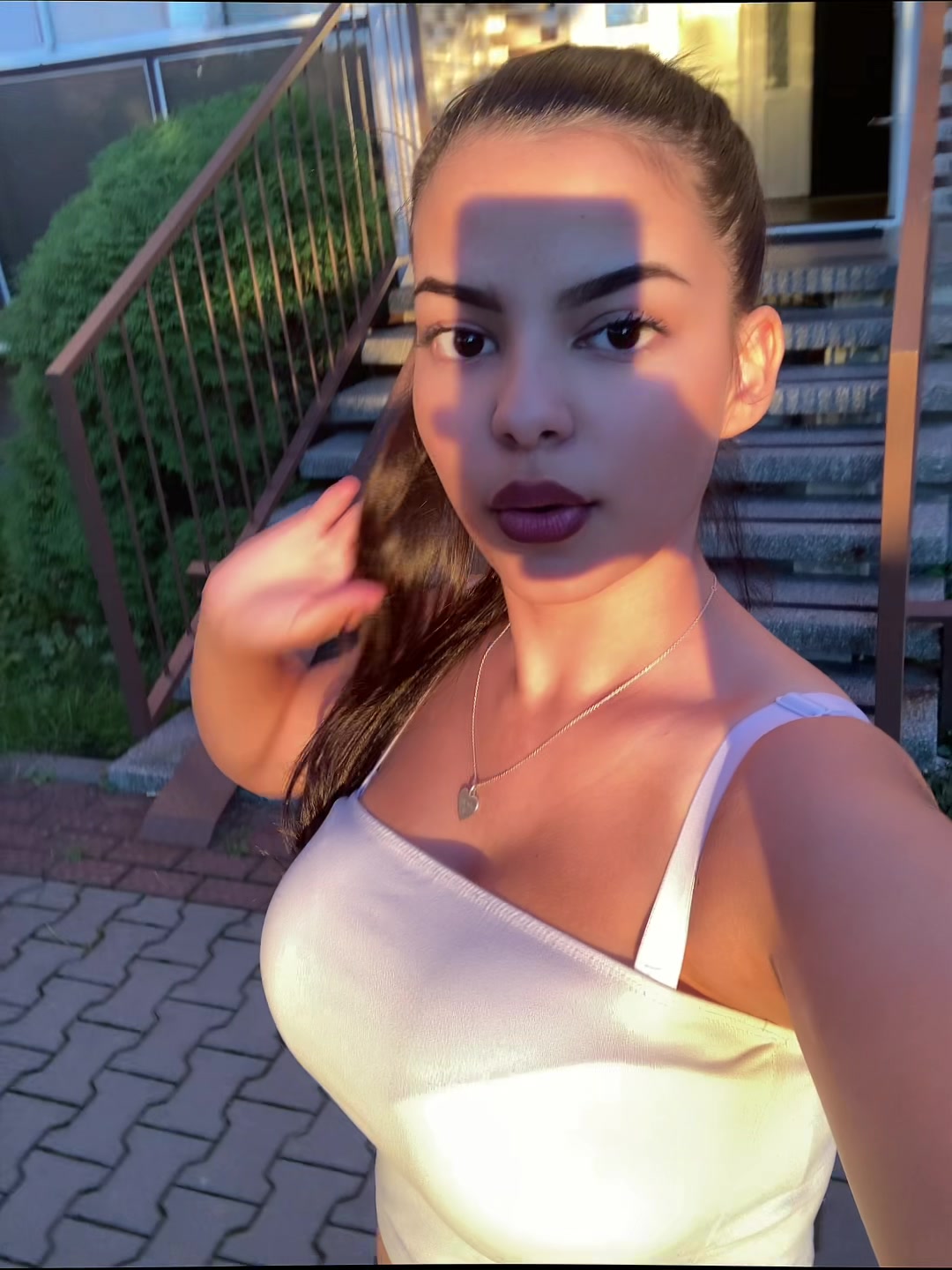 @R🦋🤍