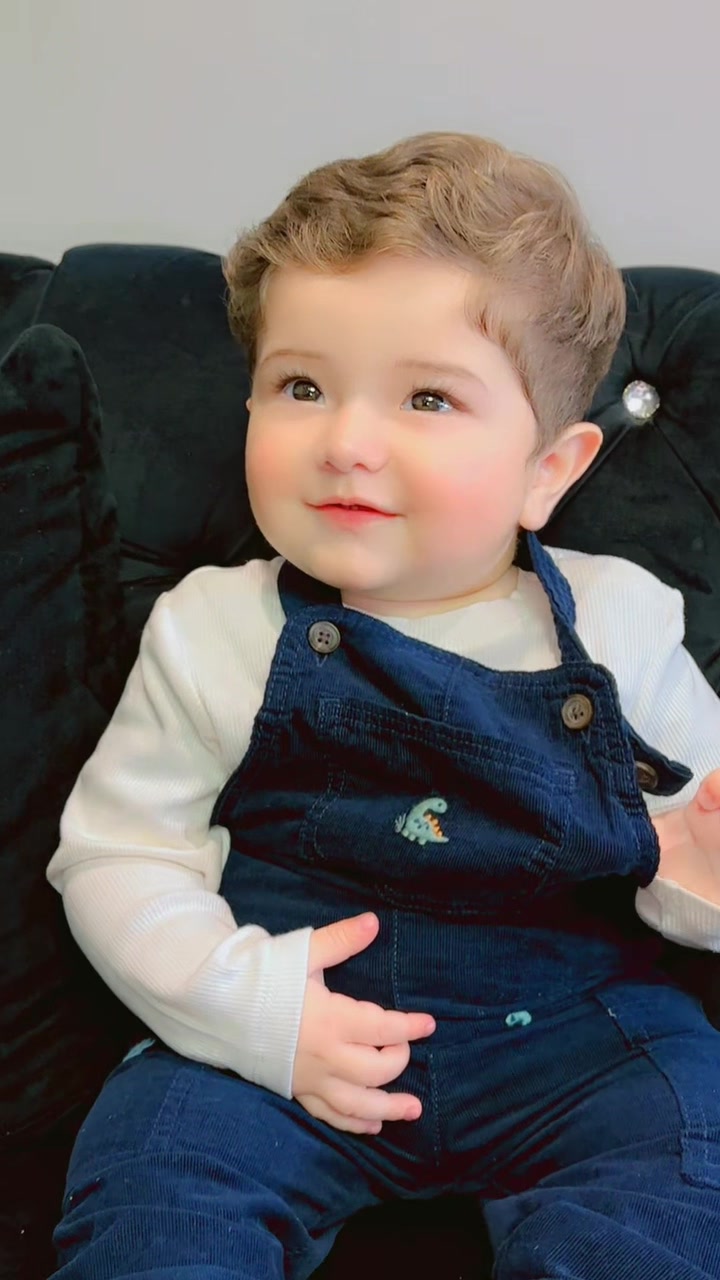 @Arham Khan 🧸👑🧸