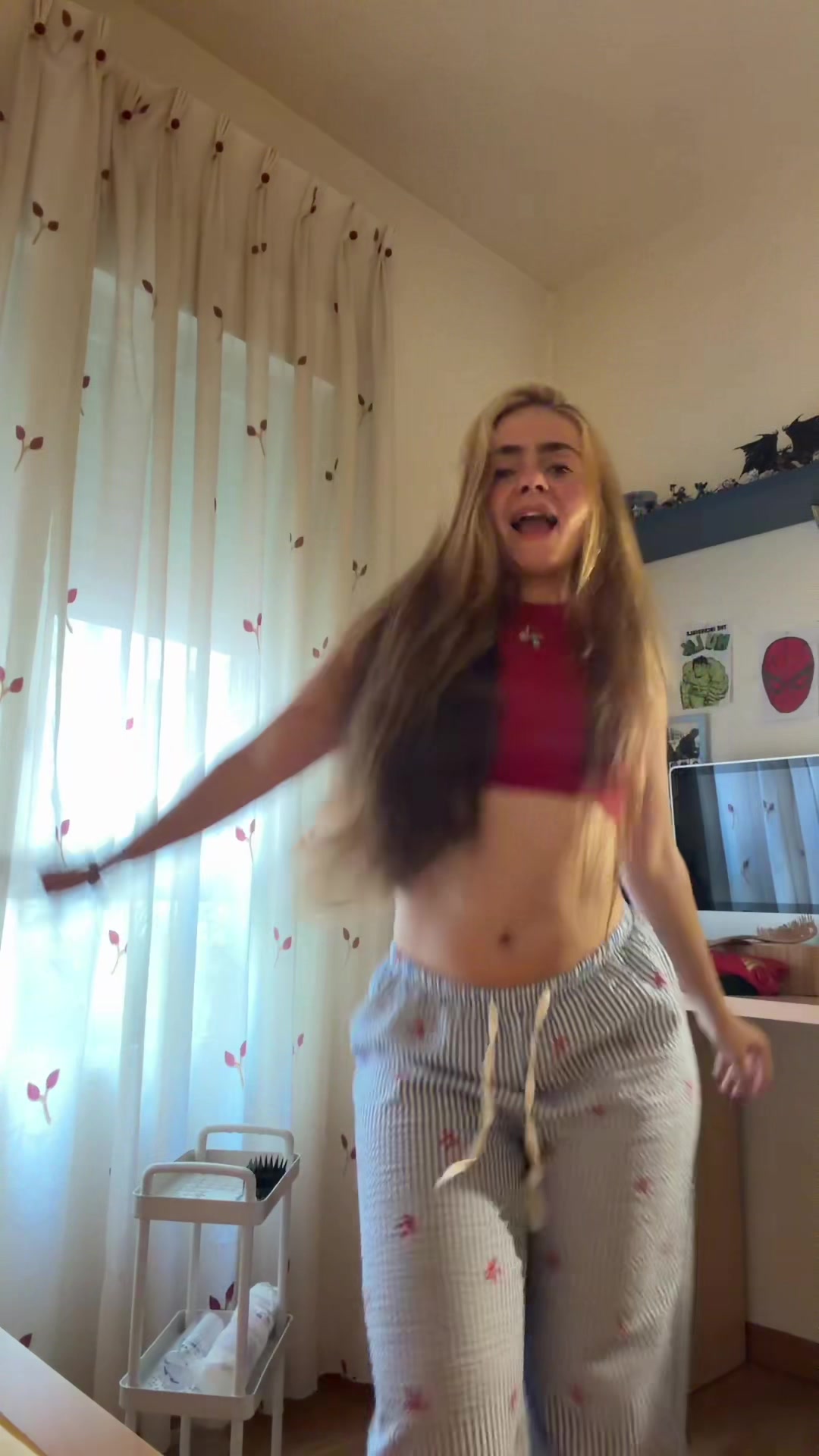 @uurgirlnat