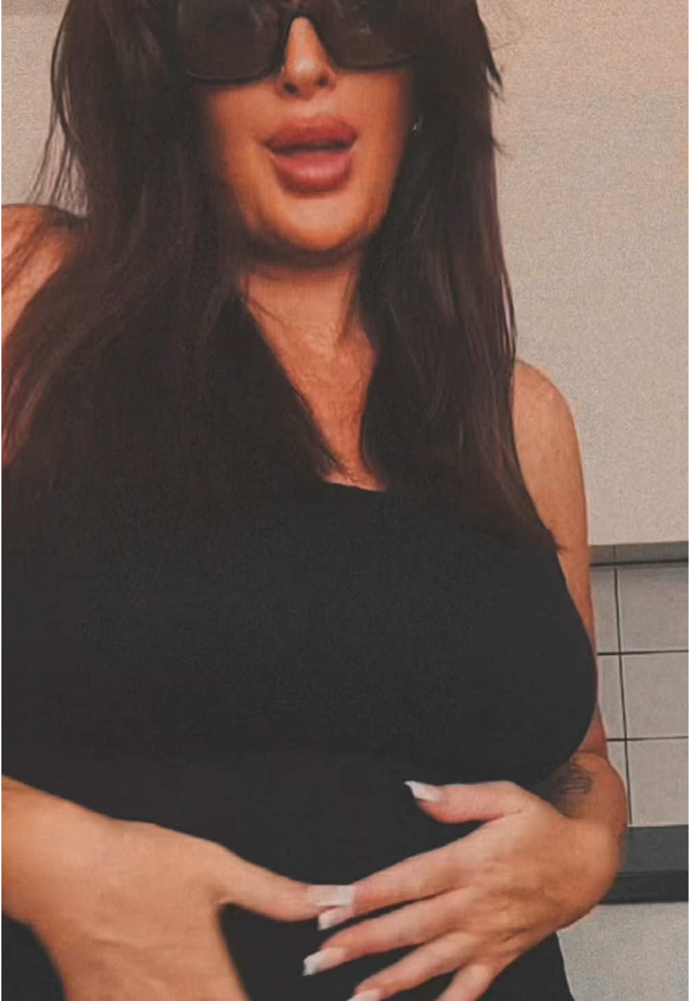 @Exclusively_clairex