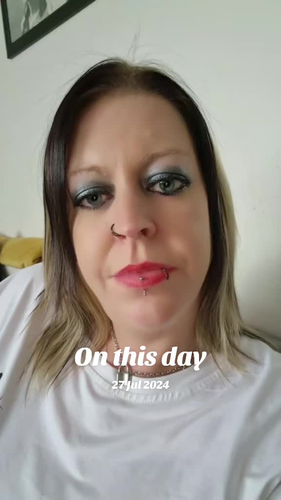 @🦇Stacey-Yorkshire🦇 🎗