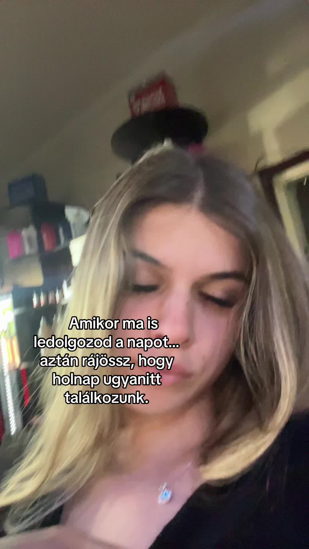 @Szabo Laura