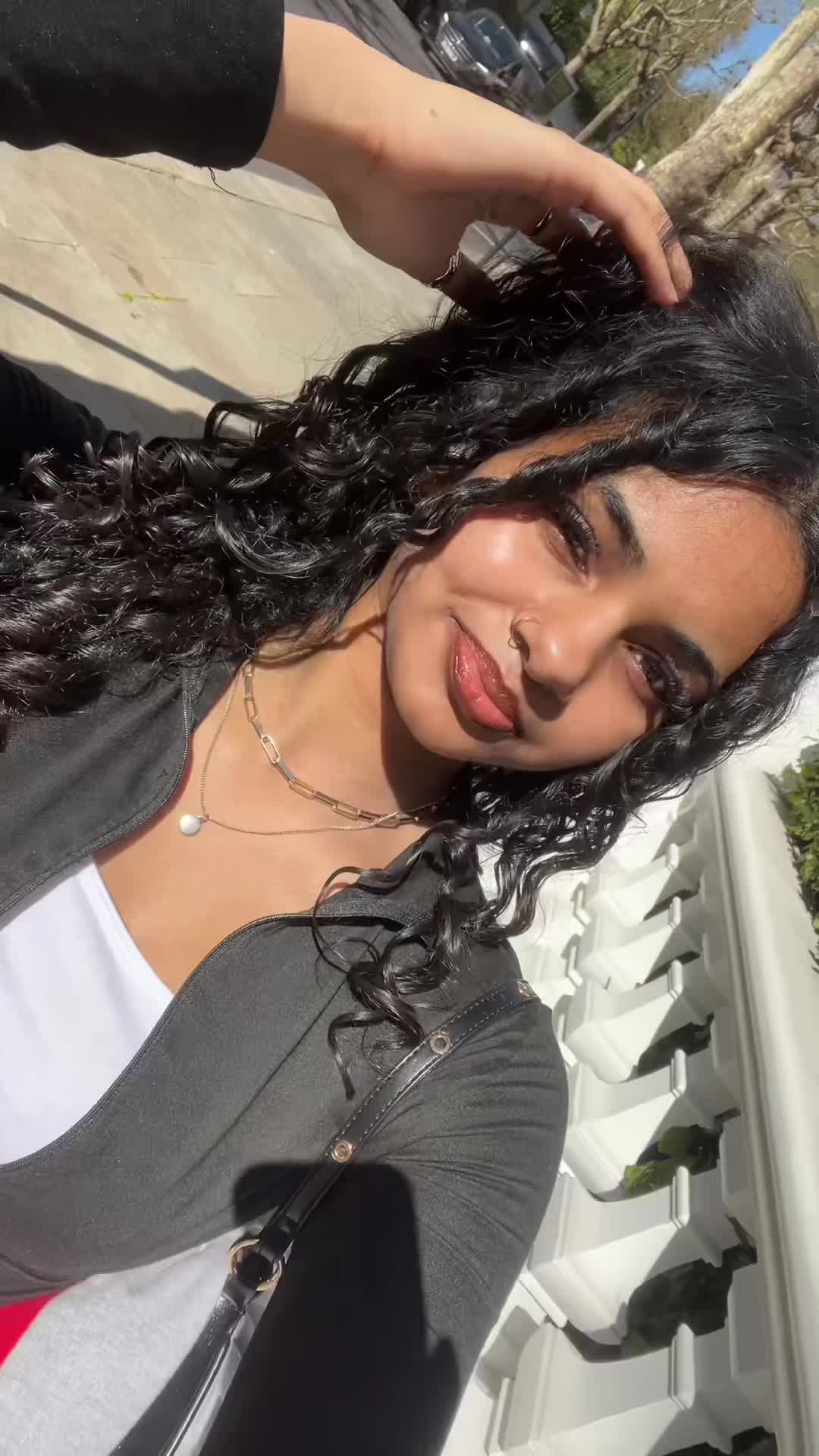 @v