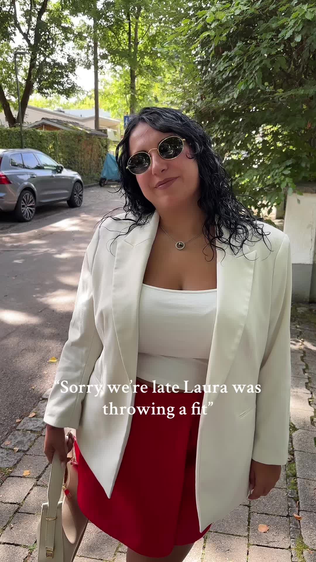 @Laura Duina