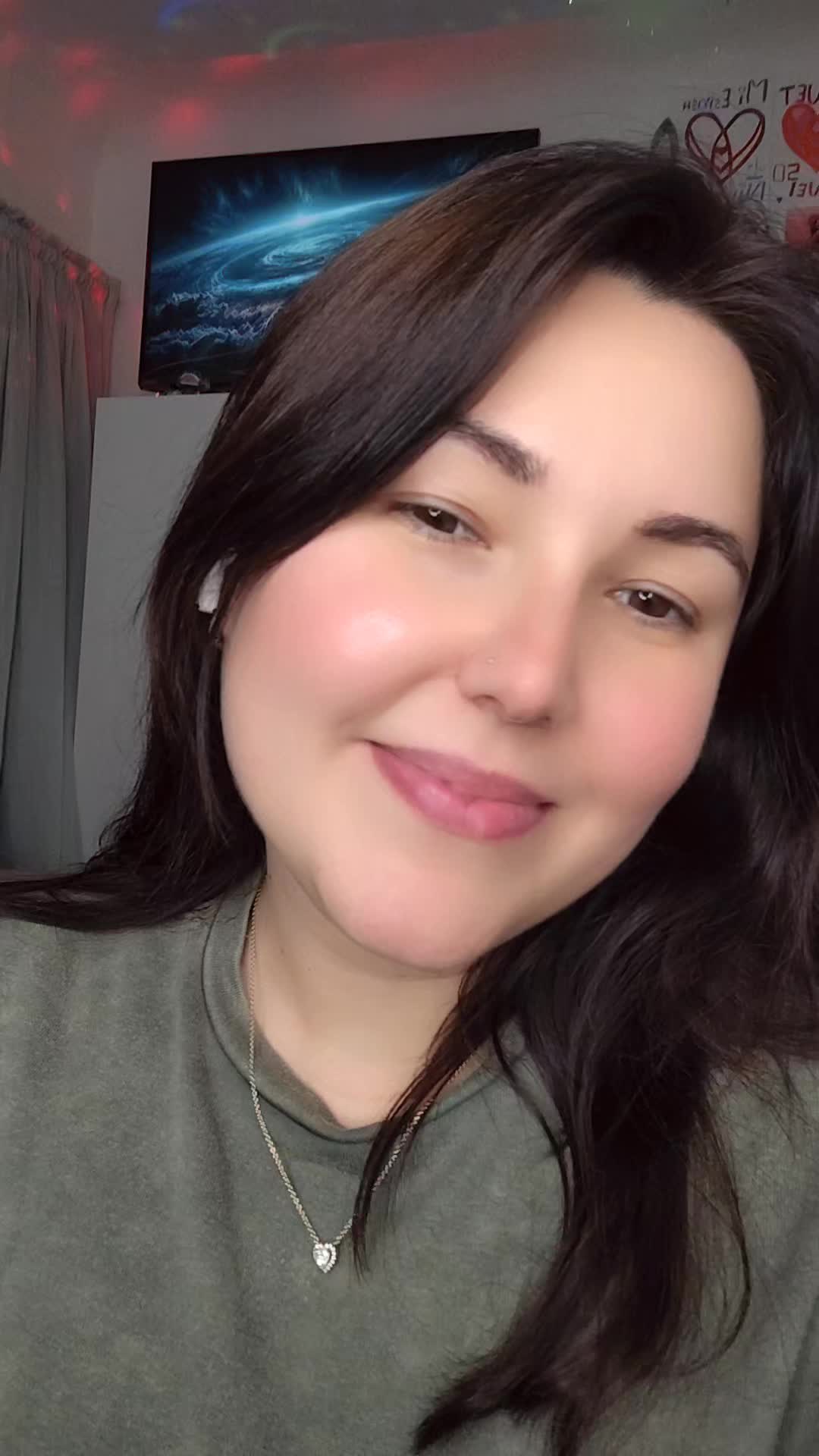 @Aleja🦁🧿🇸➹🦅🧸