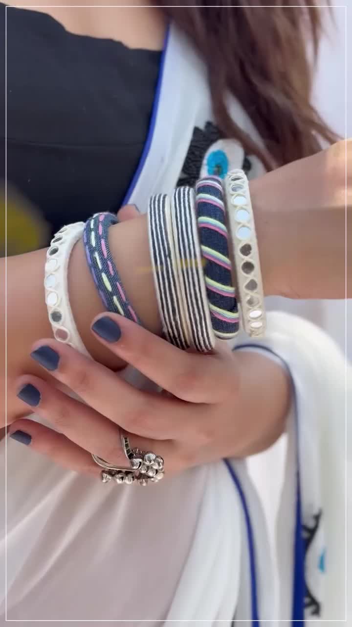@ANASUYA 💚 😍