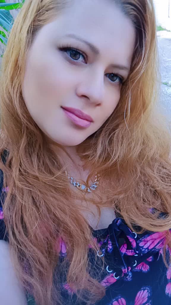 @@maylin🦊🦊🦊💯❤️🤍 🥂🍾⚓🎄⛪💃