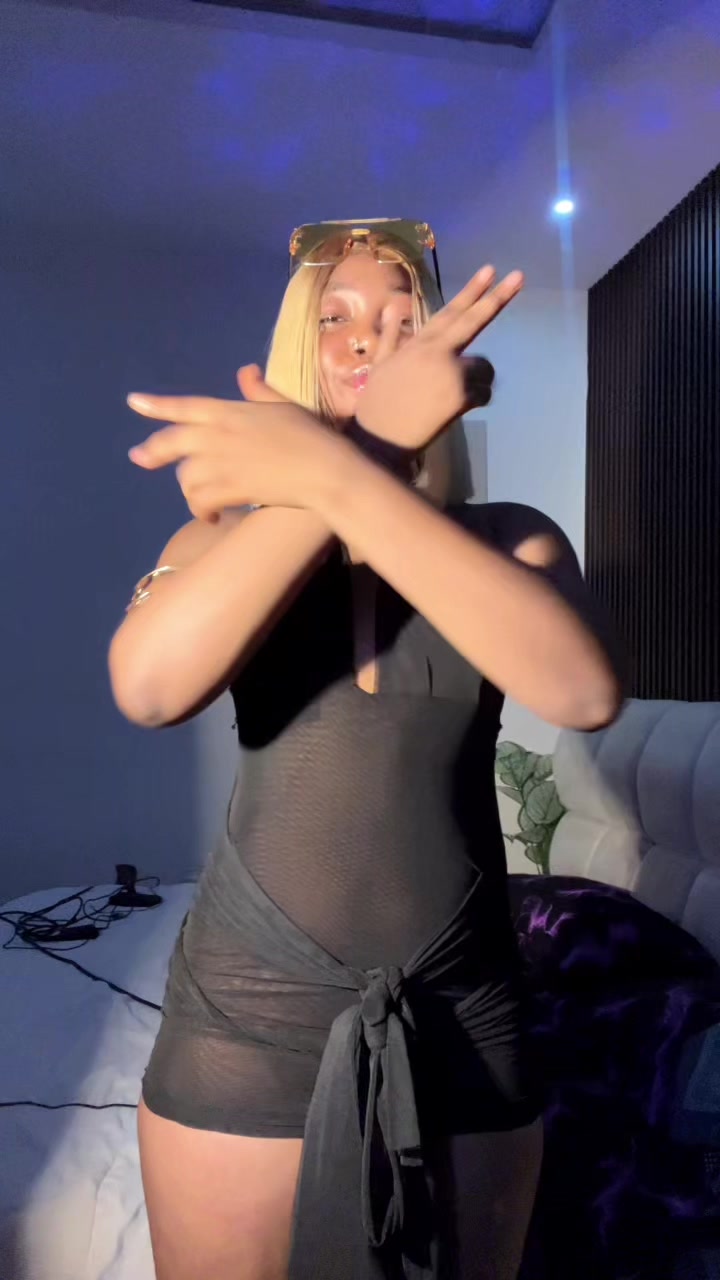@Theyluv_vicky🌸