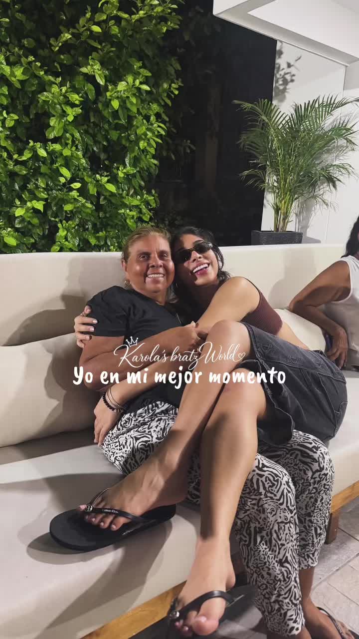 @karolaBratzworld