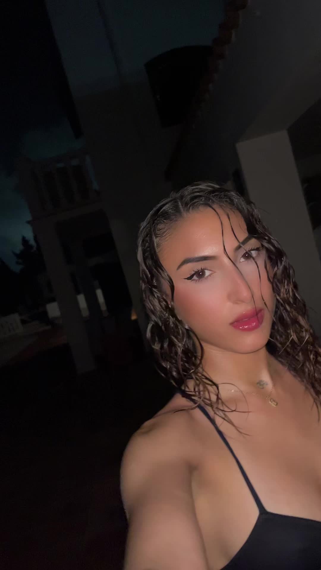 @Tropikalyy