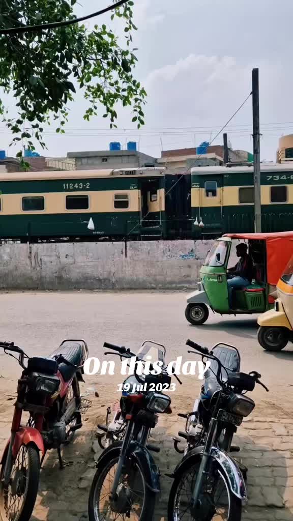 @خوابوں کا مسافر نمازی نہ کافر