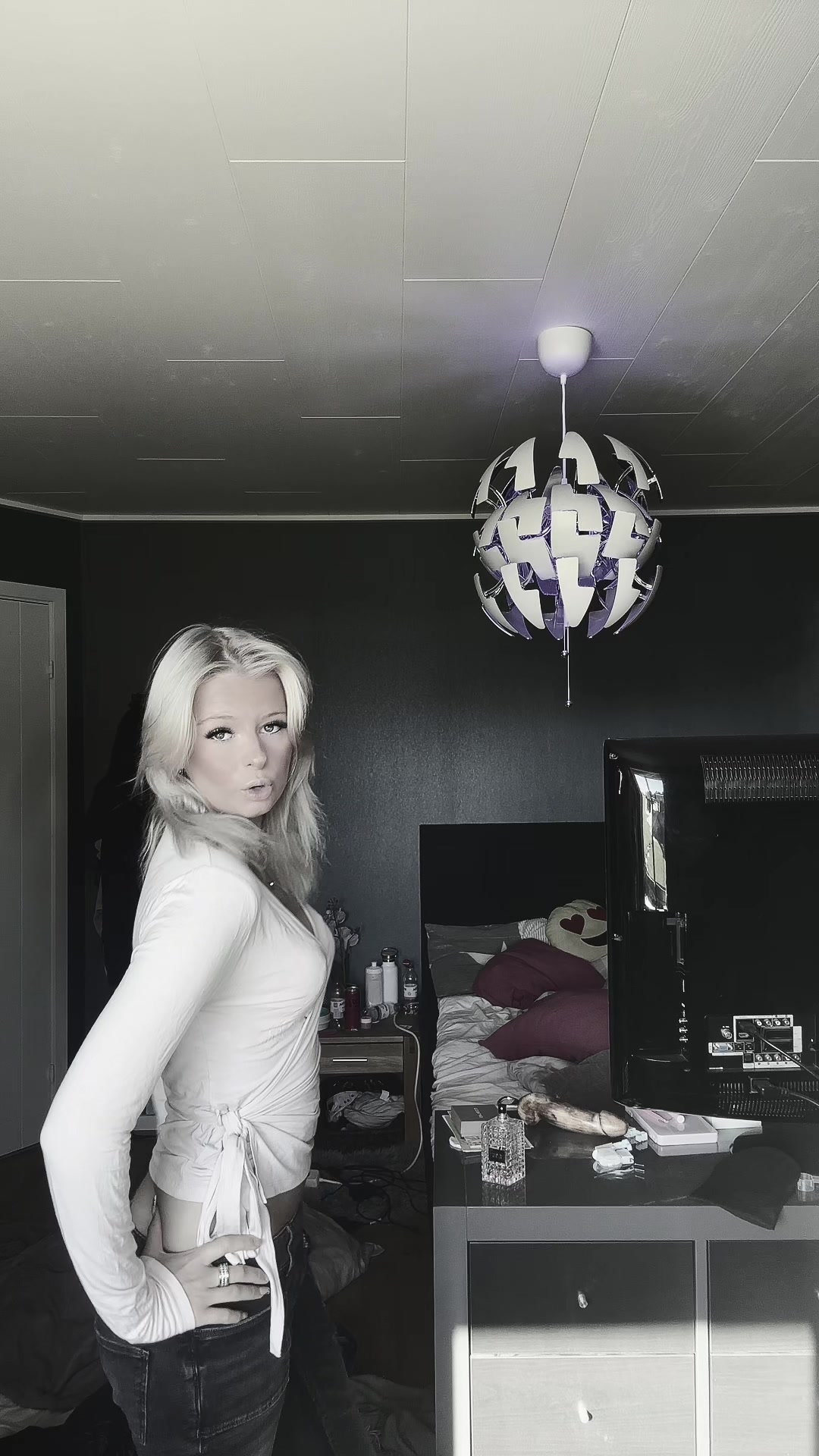 @Ellapella