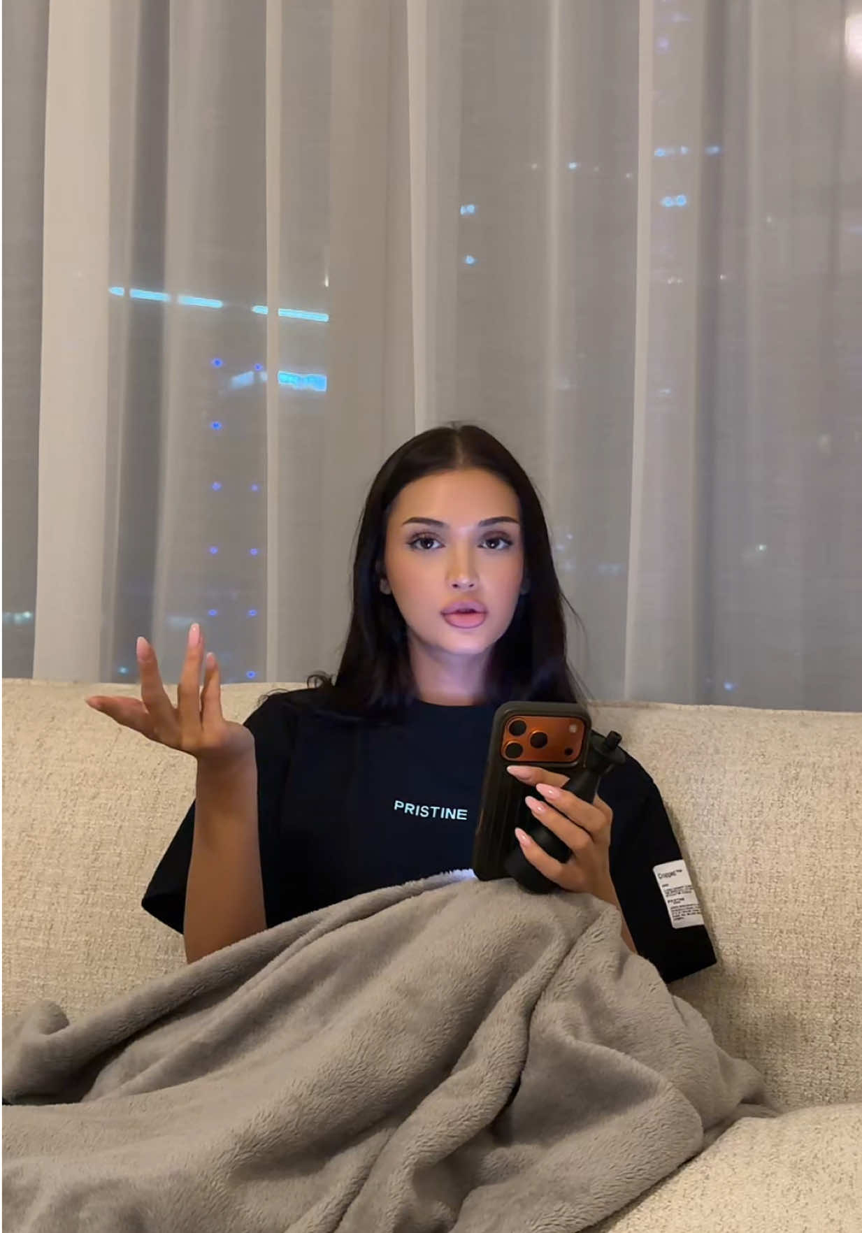 @DANIELA