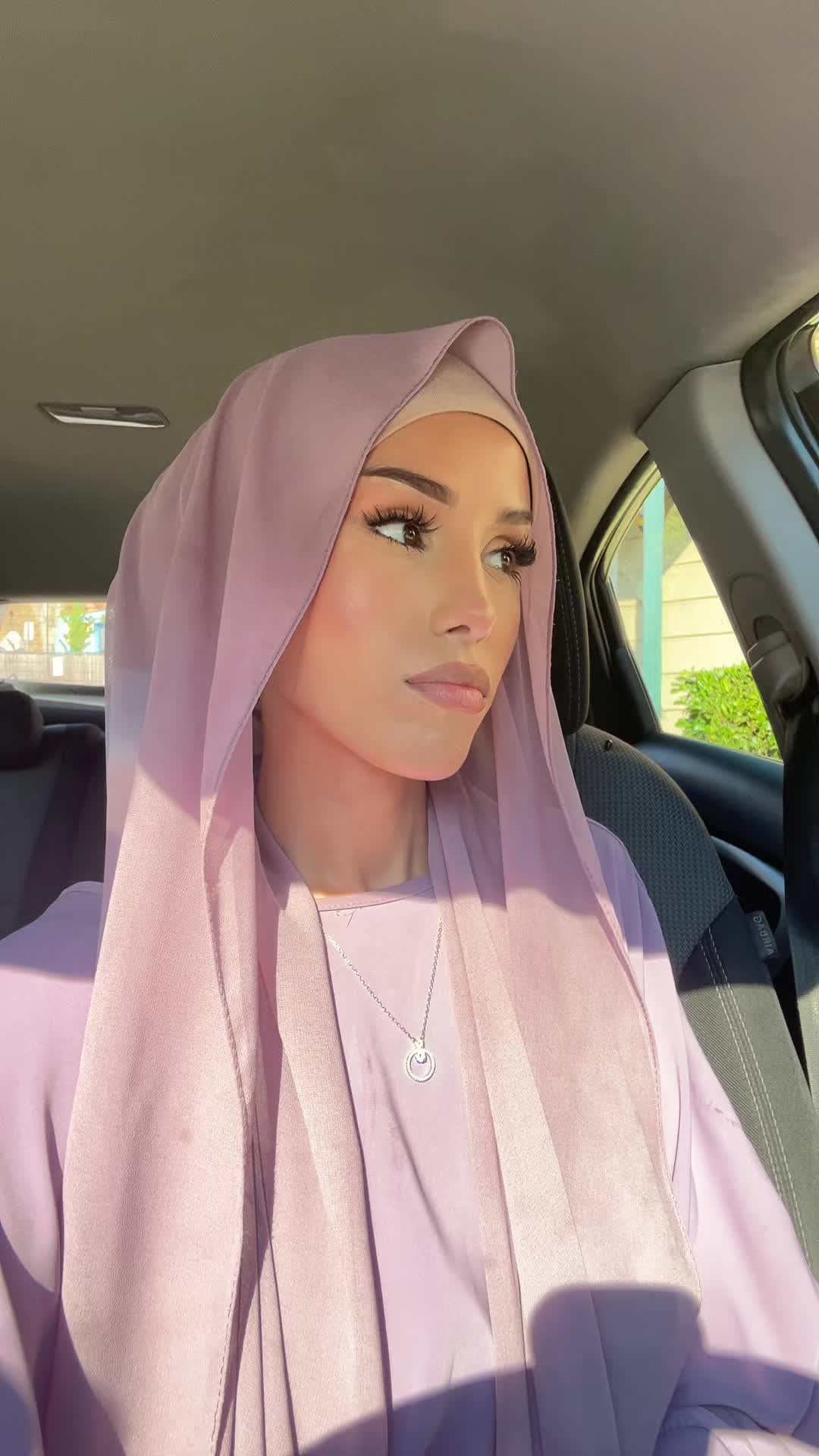 @Ayah 🦋