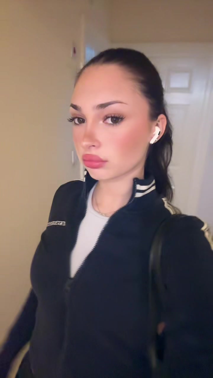 @Mara