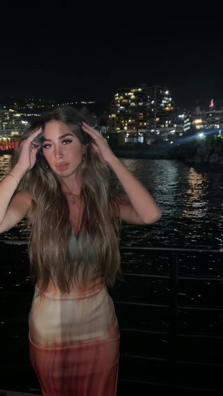 @Crystal_ice25
