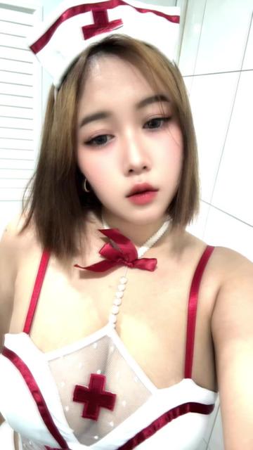 @𝒩ℴ𝓀𝓀_ℳℴ𝒸𝒽𝒾ℯ🍂