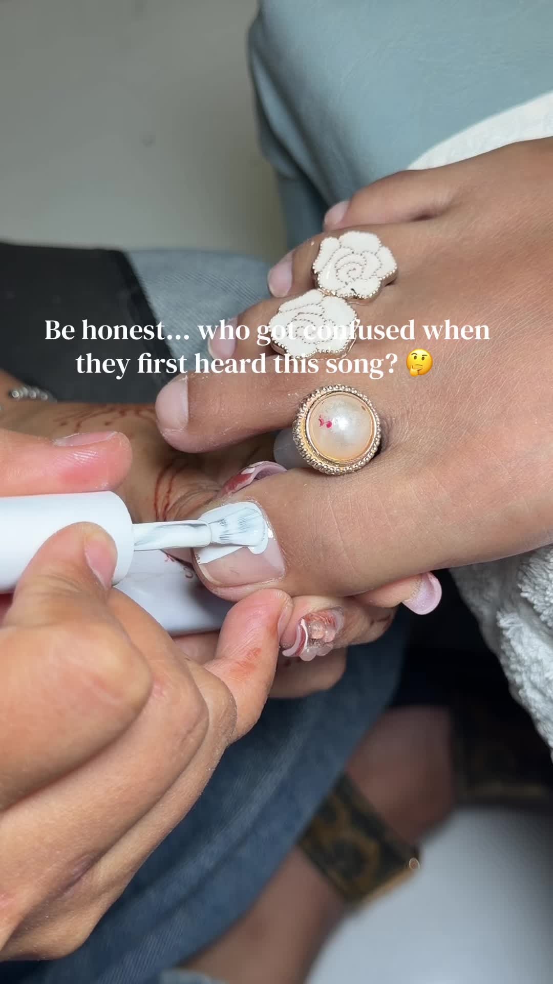 @Asmeenailstudio