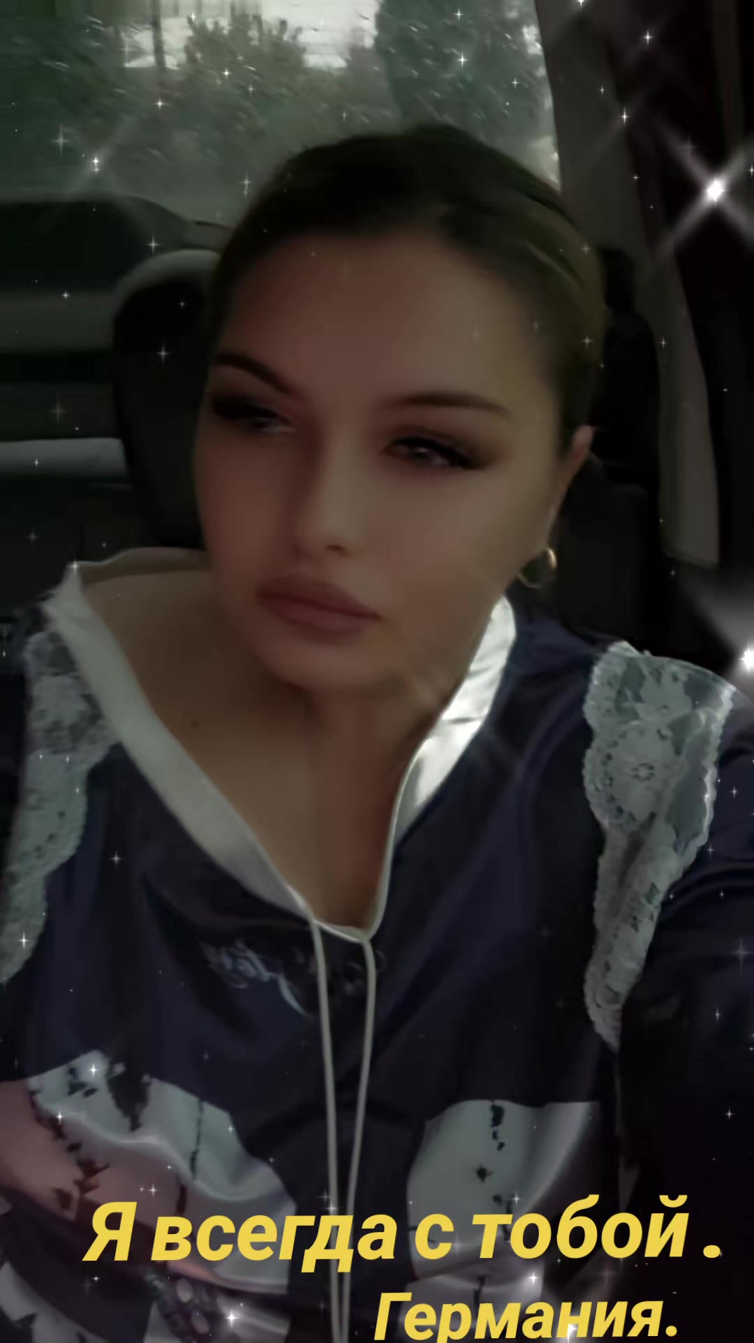 @Оленька