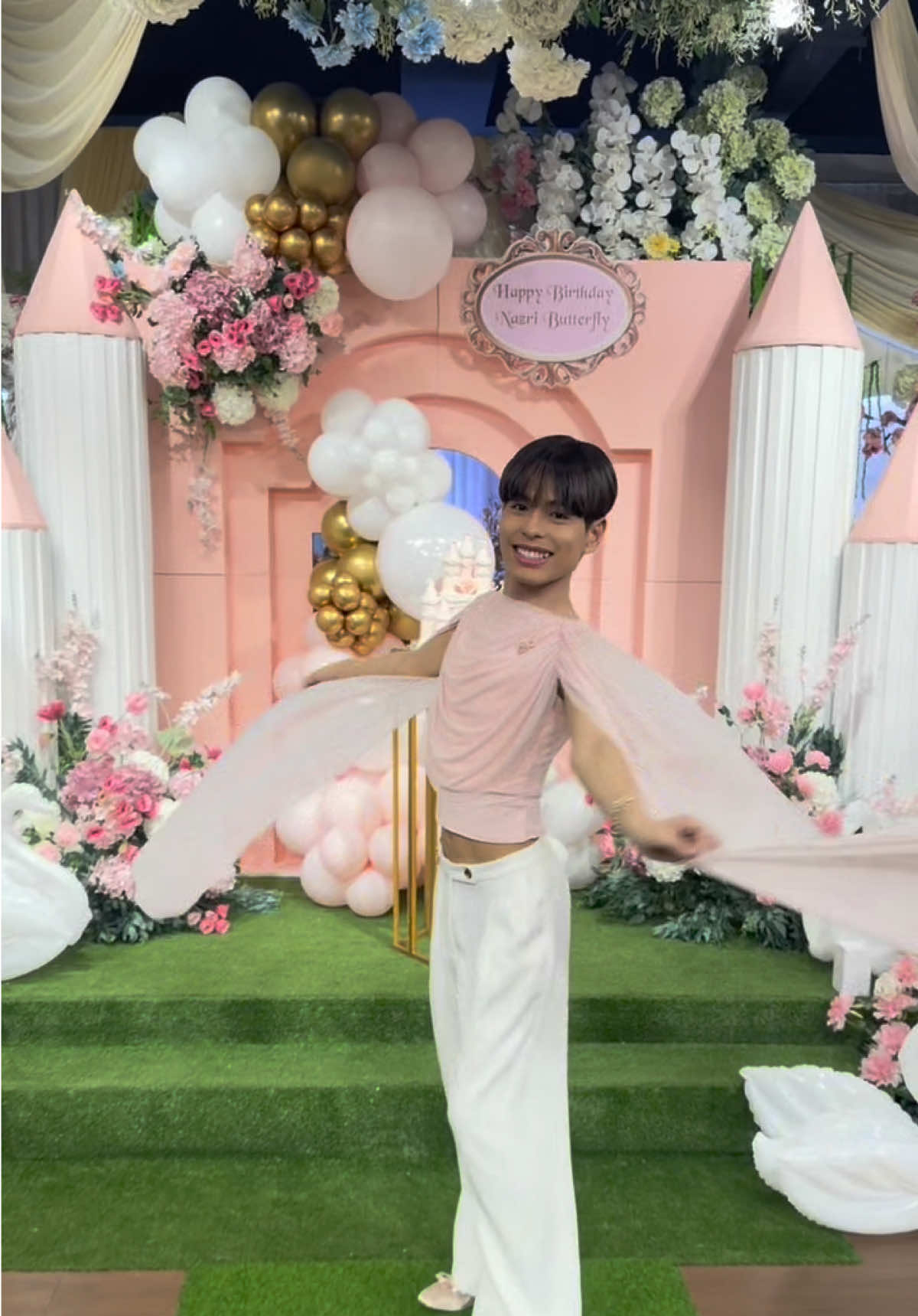 @Nazri Butterfly ๐ฆ๐ฉท