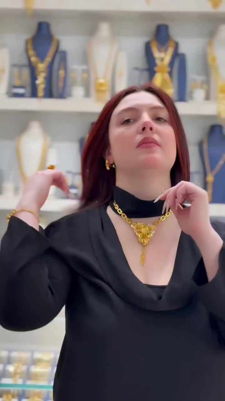 @Aanaya