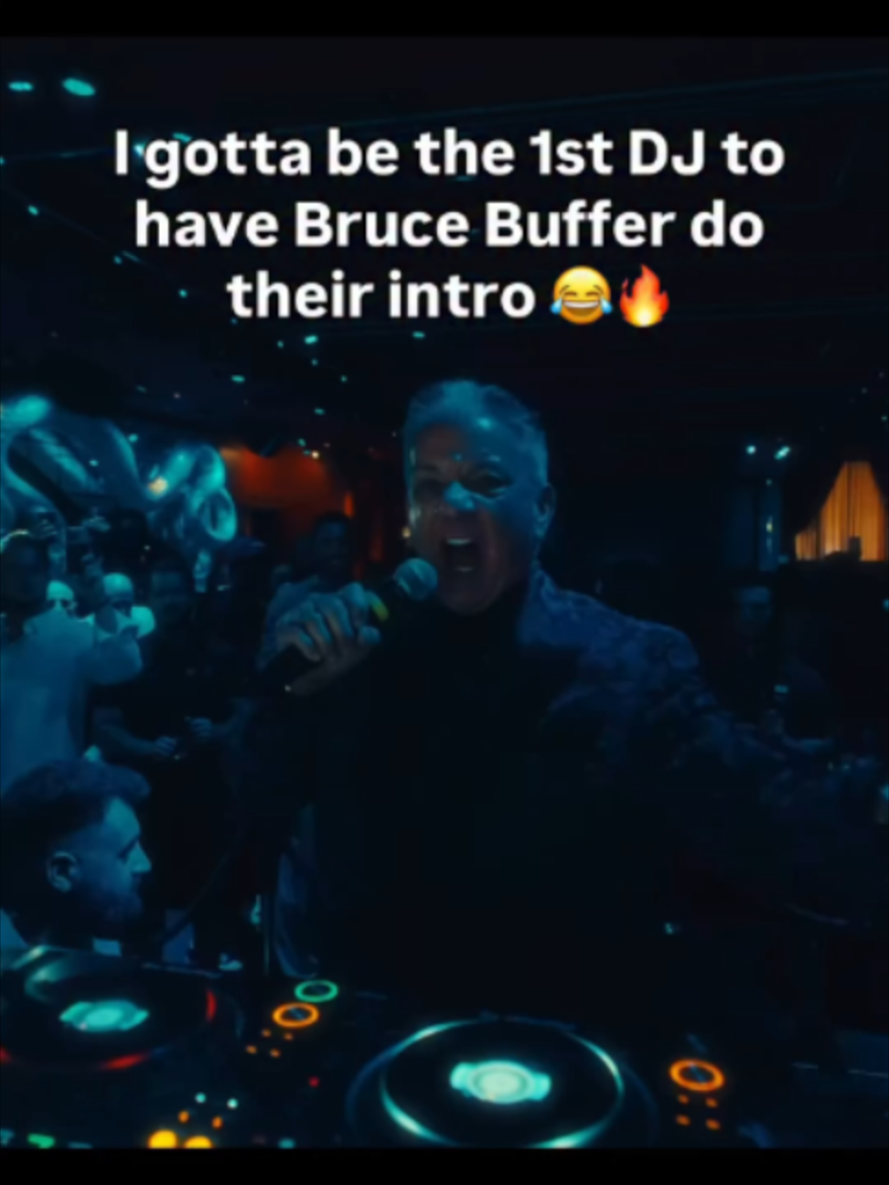 @Bruce Buffer