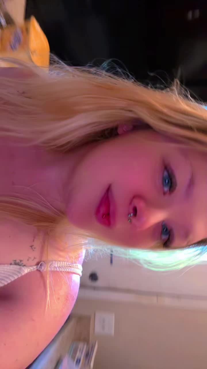 @Angel💀🦋