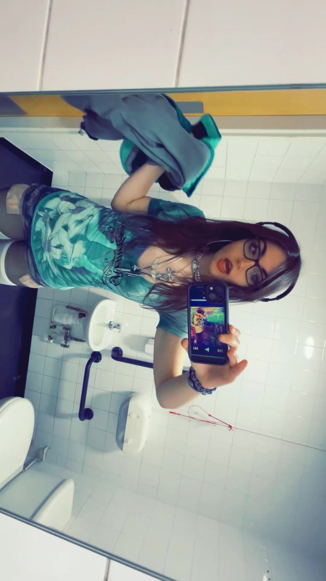 @🕸️лиа
