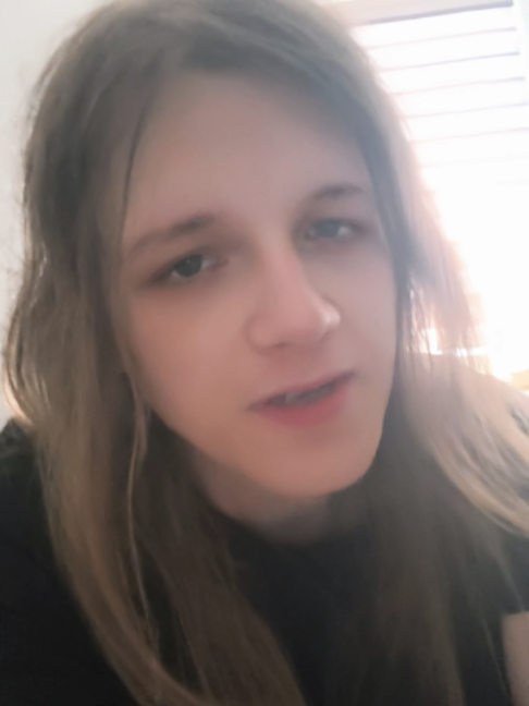 @Laurababyemily