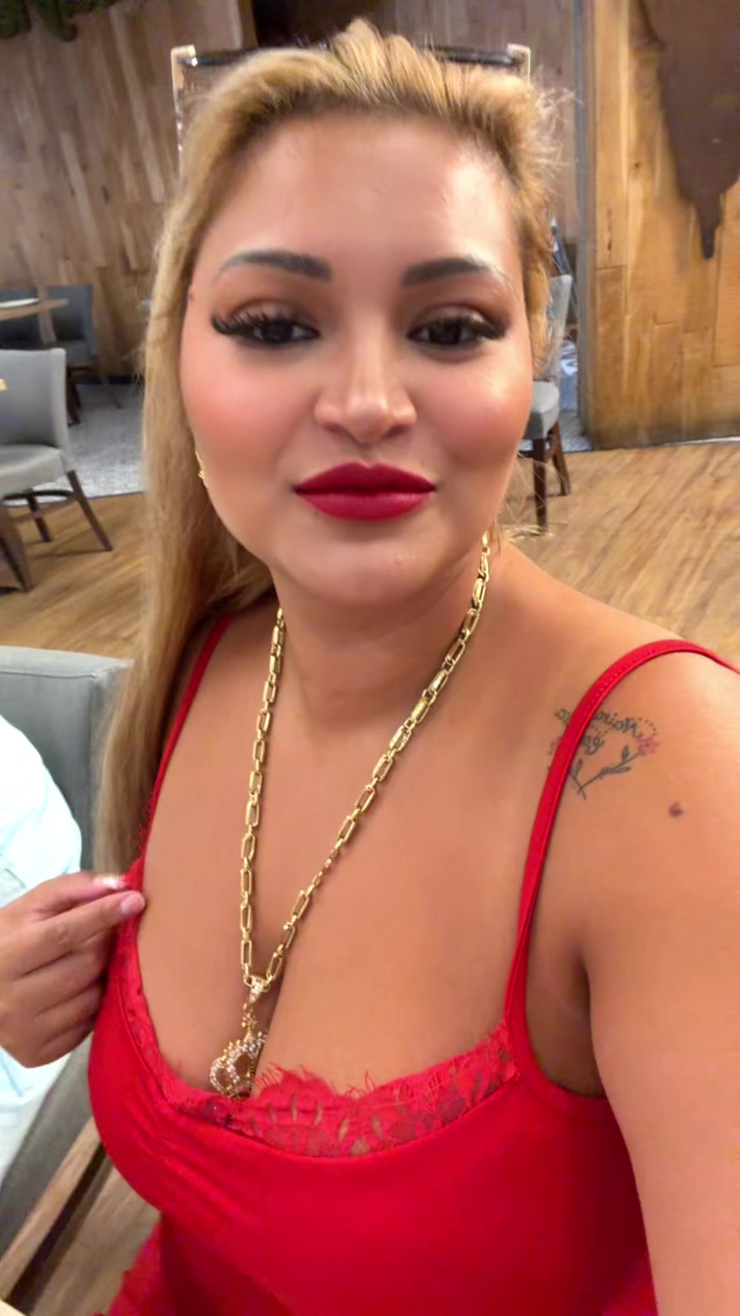 @Charomotos29