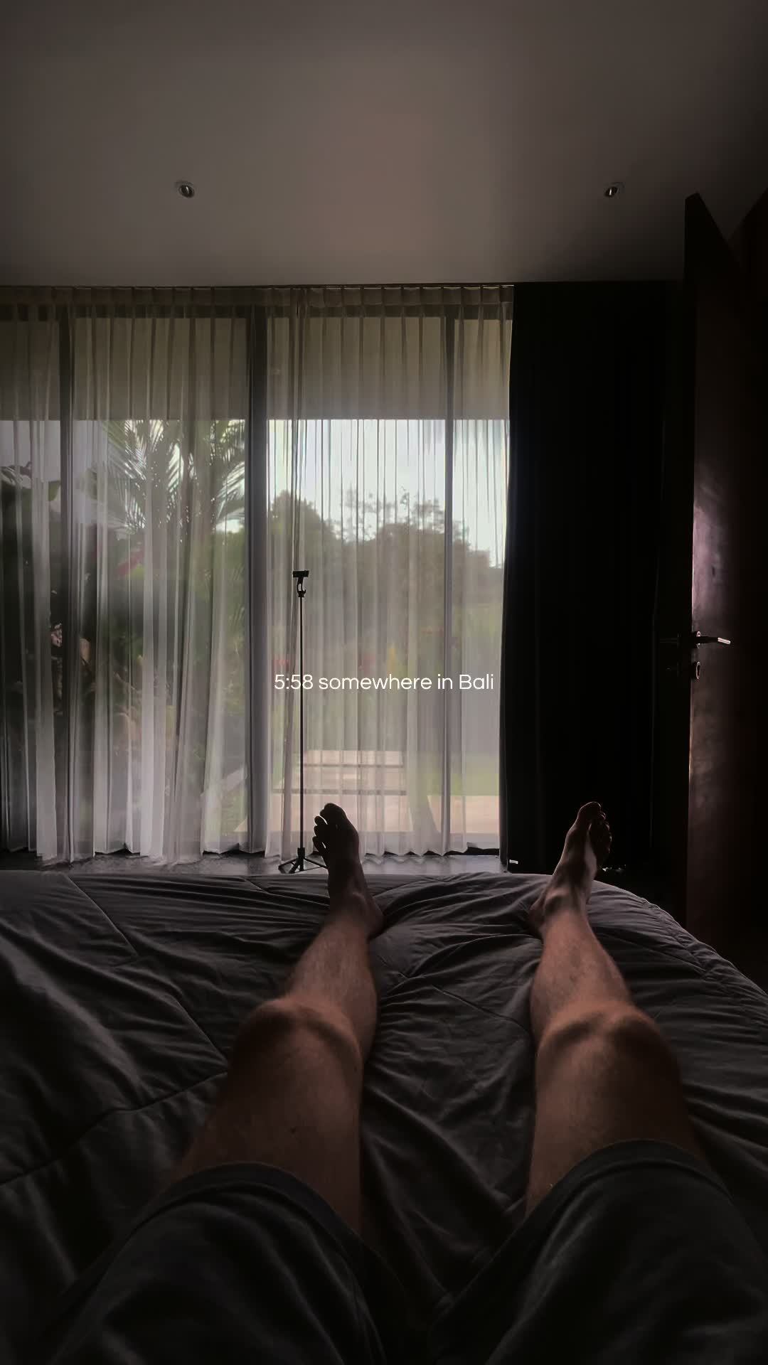 @joe_.noir
