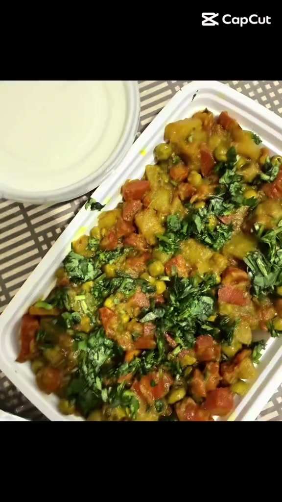 @Gharwali Rasoi Tiffin