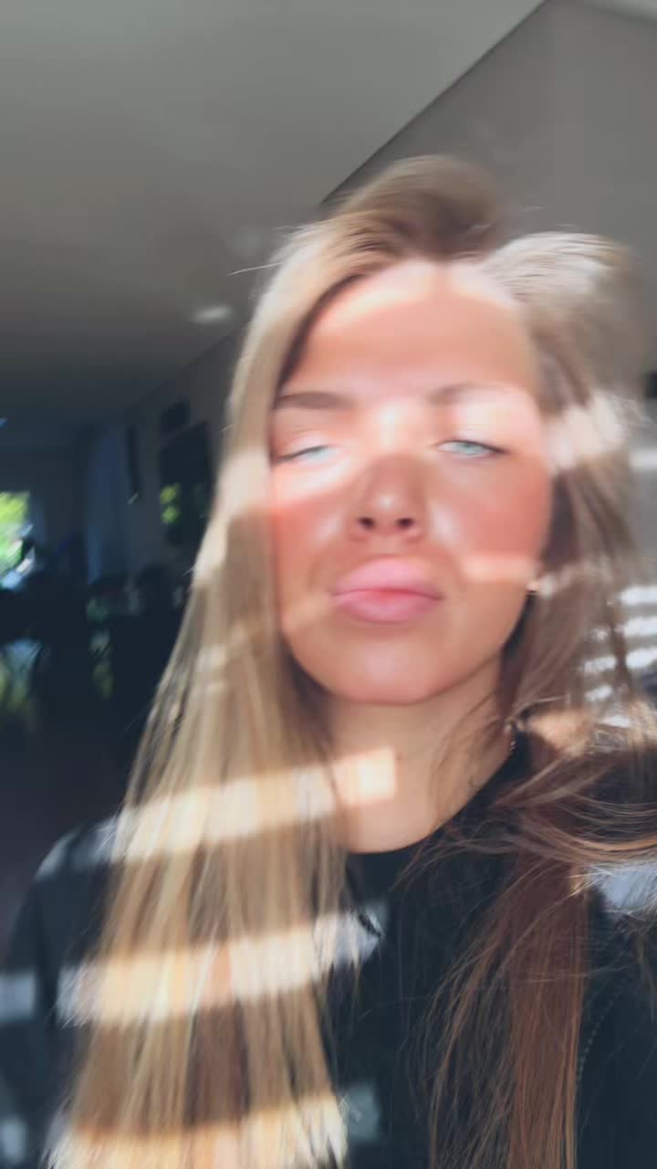 @Karinas__x