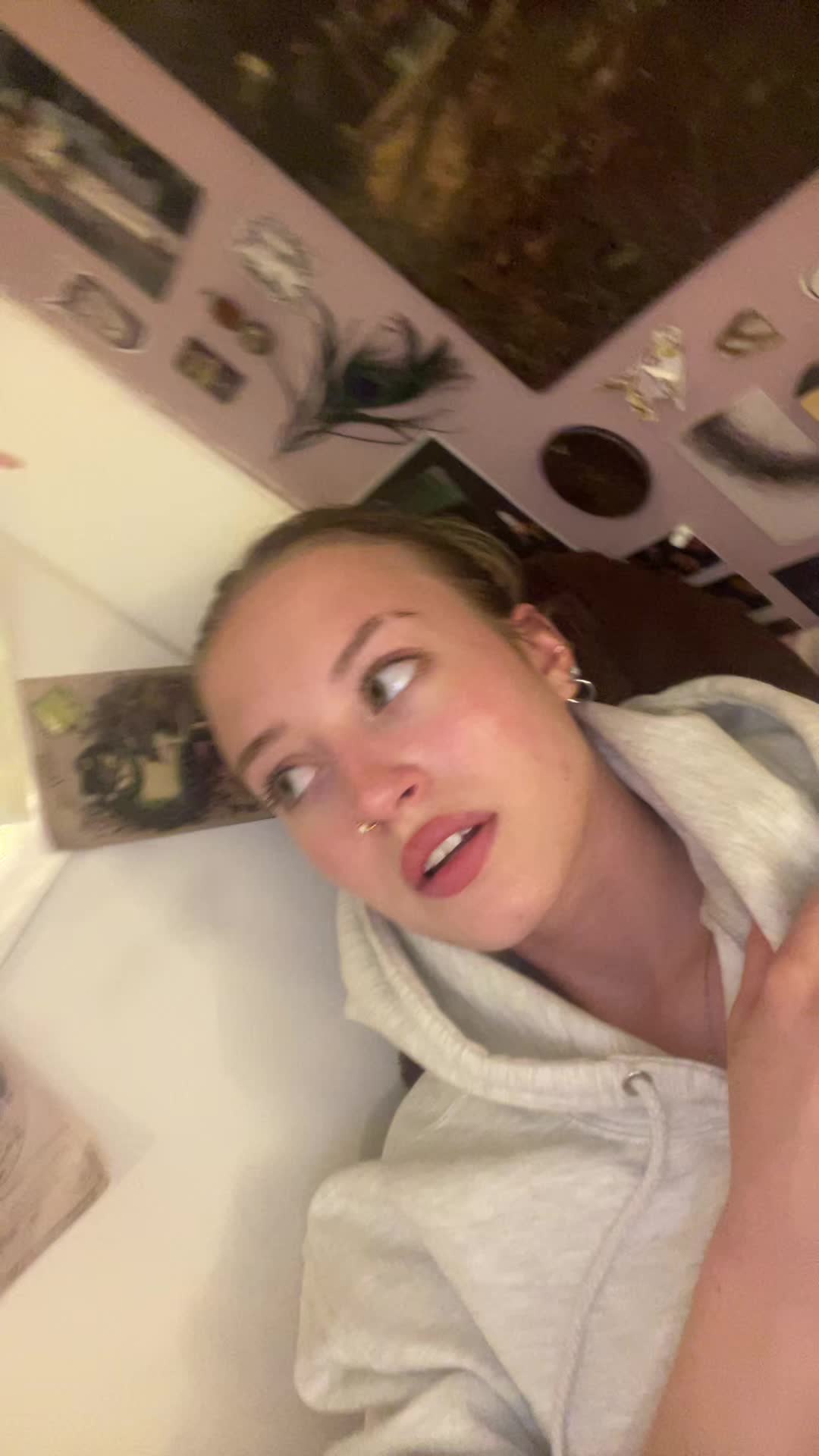 @Faye