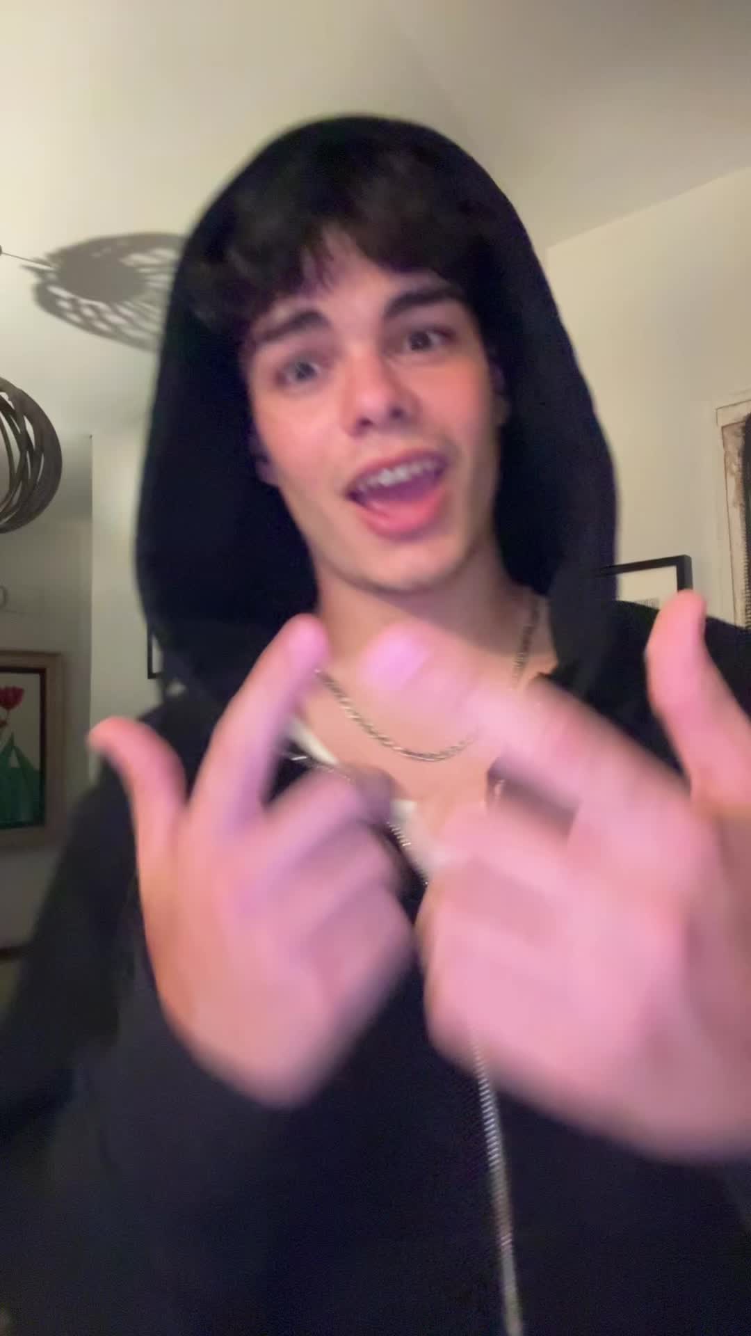 @&Aacute;lvarito🐍