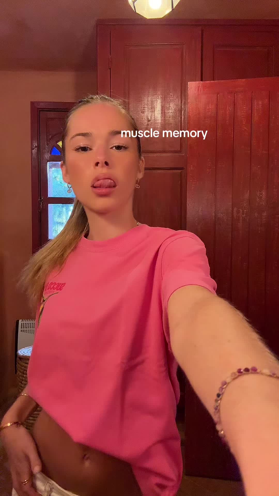 @𝐋