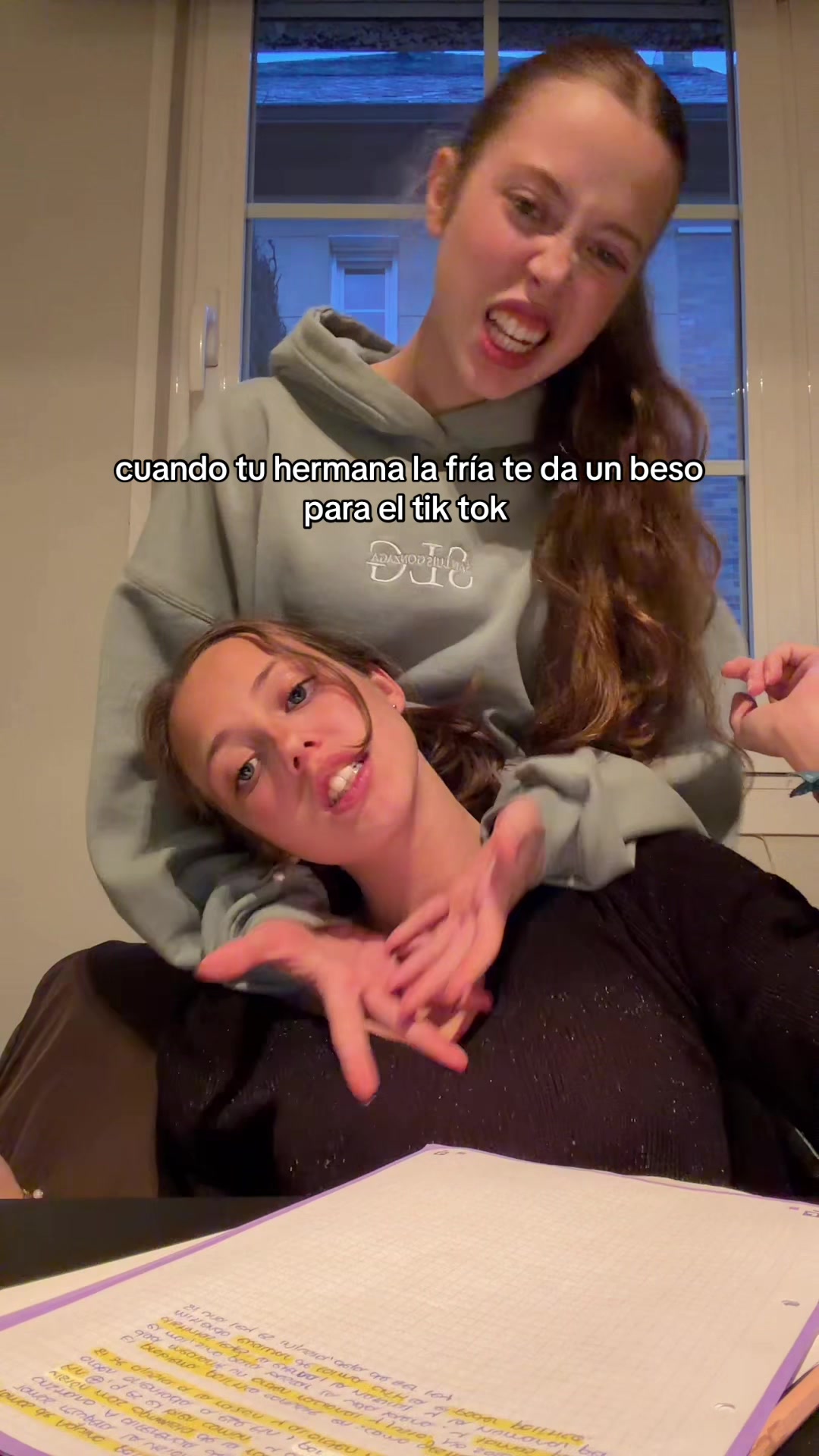 @sistas