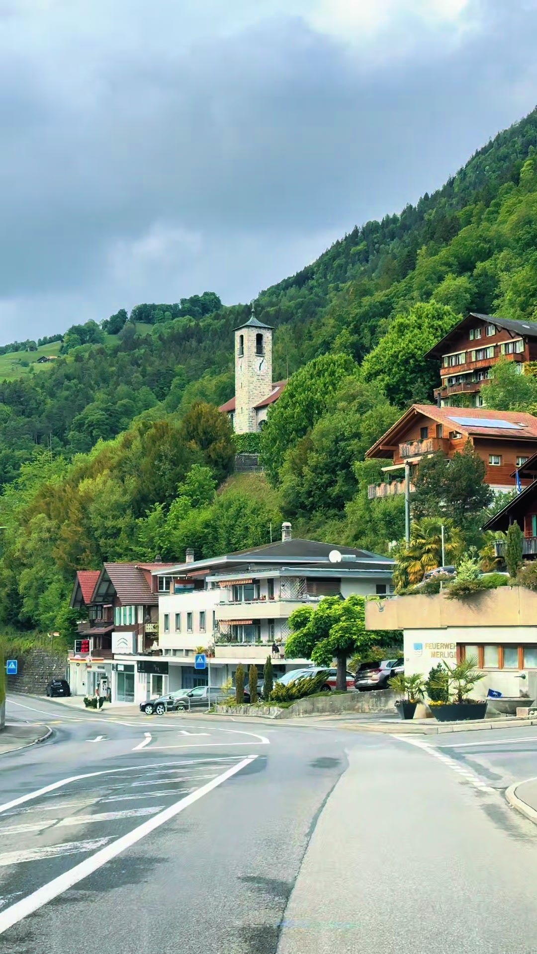 @Anastacia🇨🇭