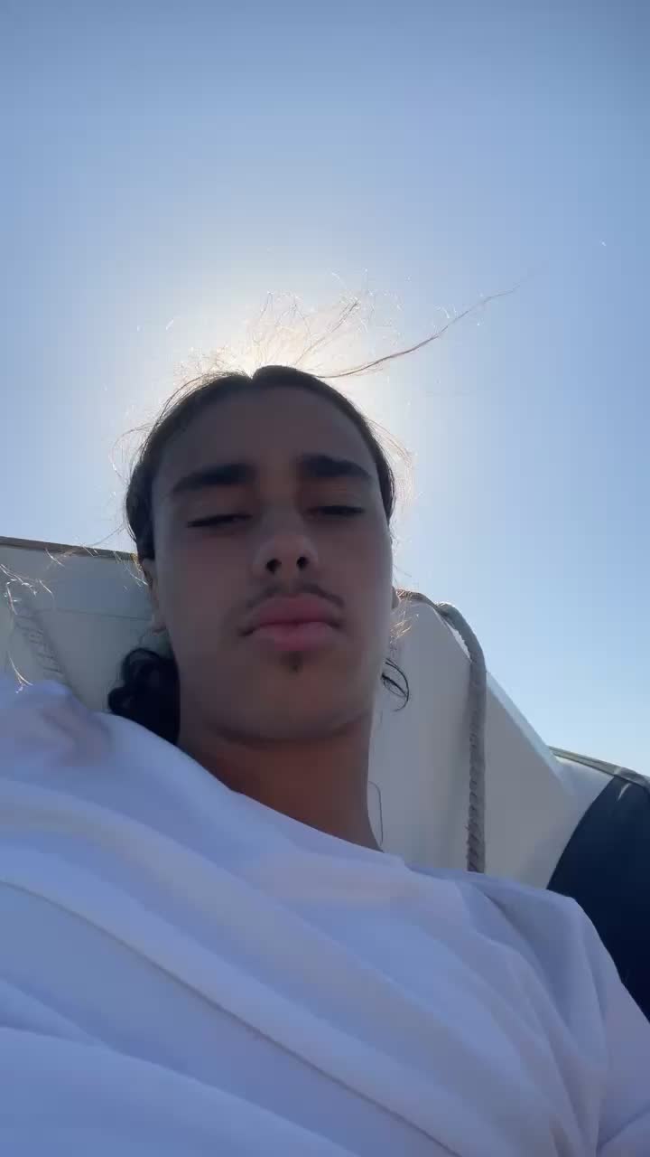 @7