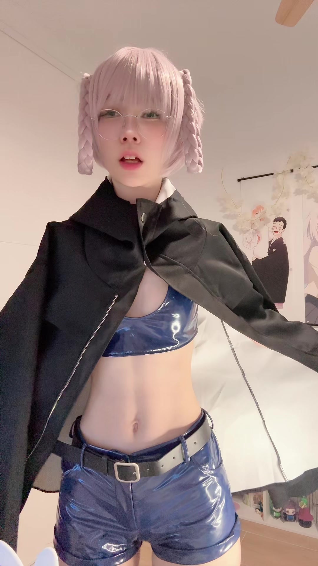 @twitch.tv/cattie_cos