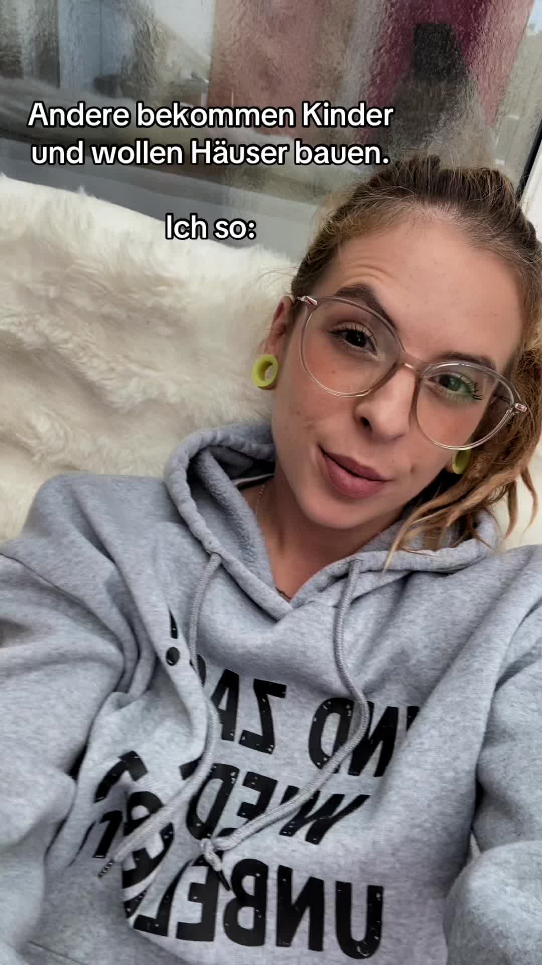 @Sabrina