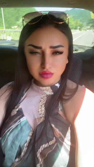 @danyela612