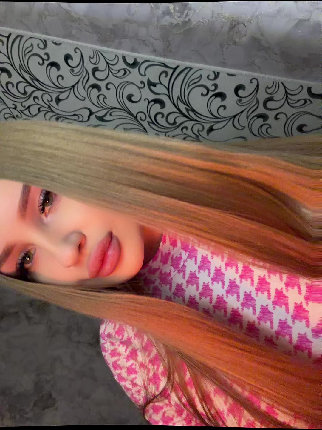 @Дарина